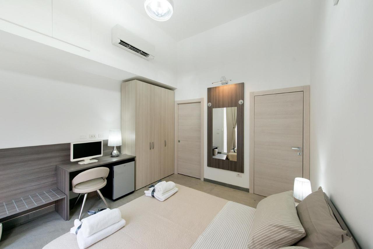 Byron Rooms La Spezia Esterno foto