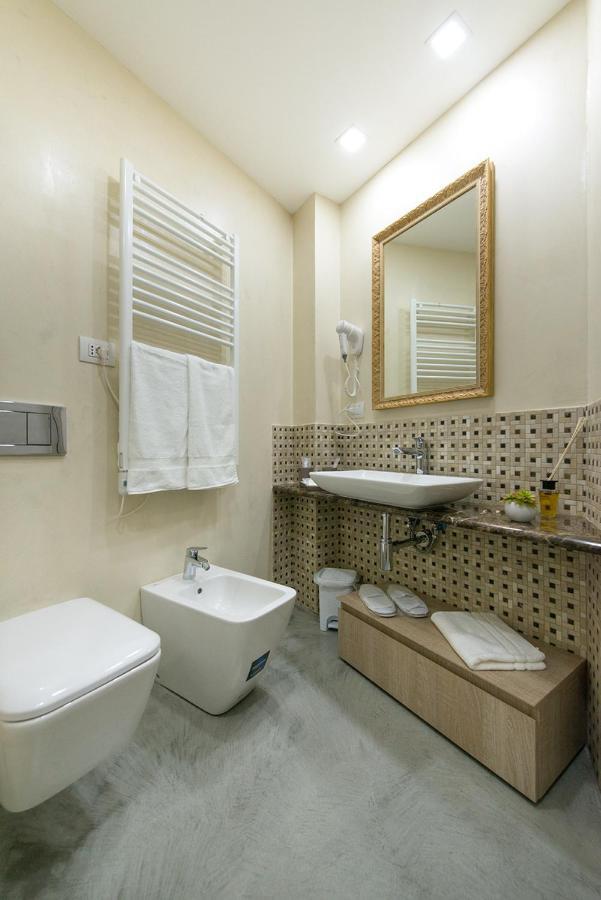 Byron Rooms La Spezia Esterno foto