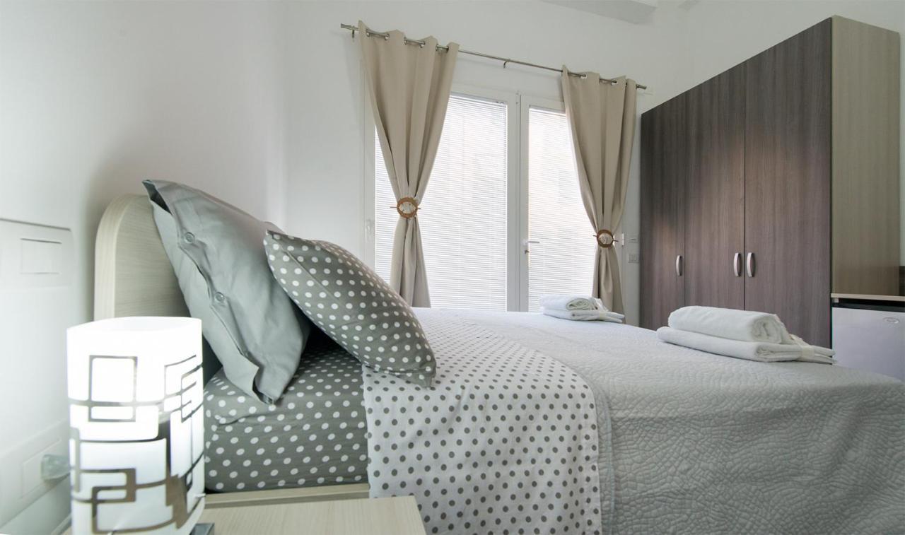 Byron Rooms La Spezia Esterno foto