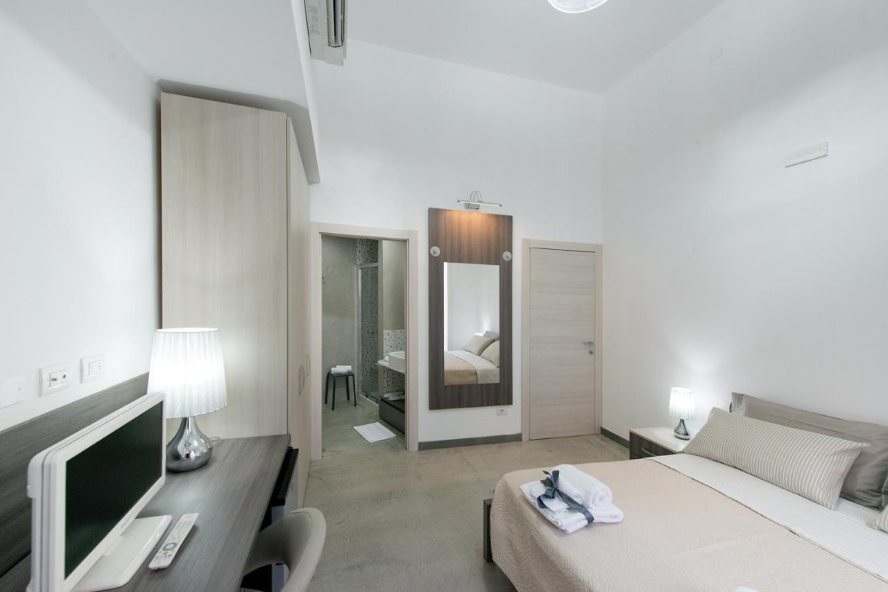 Byron Rooms La Spezia Esterno foto